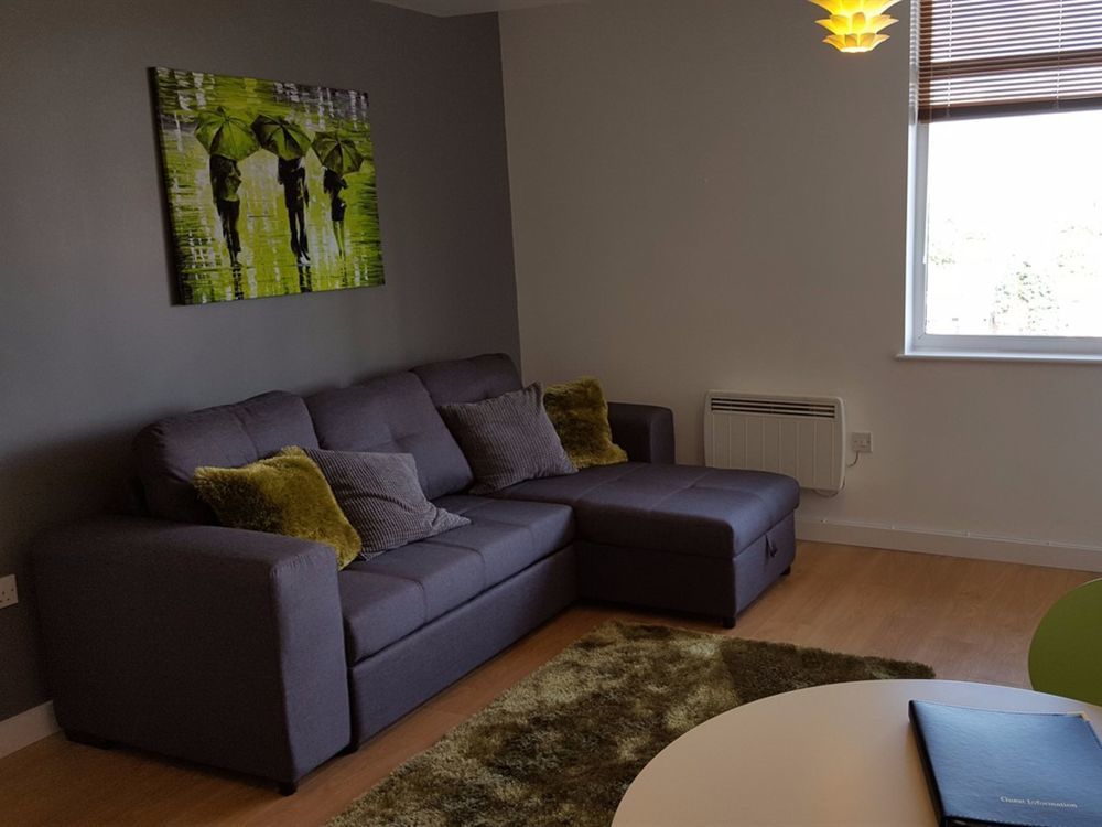 Inspired Apartments Salford  Luaran gambar