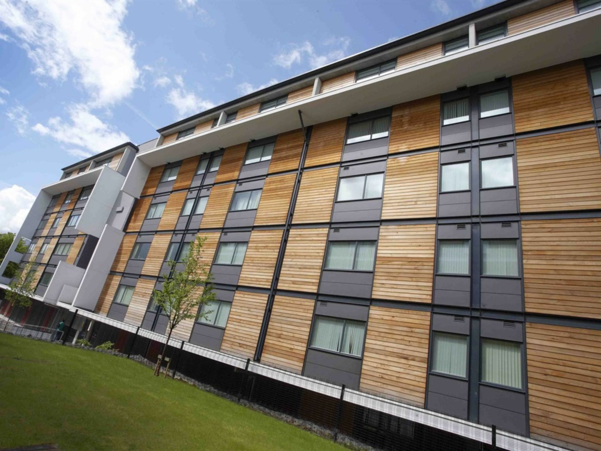 Inspired Apartments Salford  Luaran gambar
